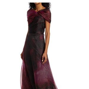 Renee Ruiz Collection-pink smoke-size 14  Bought from Saks Fifth Avenue